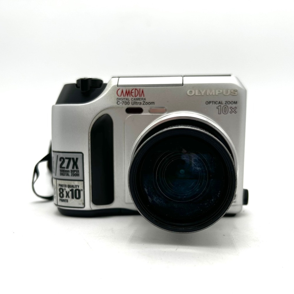 Olympus CAMEDIA C-700 Ultra Zoom Digital Camera Silver 10x Optical Zoom
